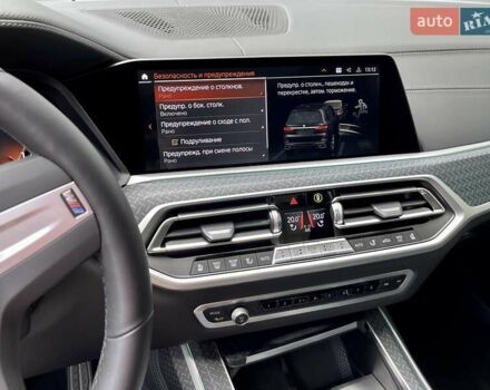 Черный БМВ X7, объемом двигателя 2.99 л и пробегом 29 тыс. км за 106500 $, фото 33 на Automoto.ua