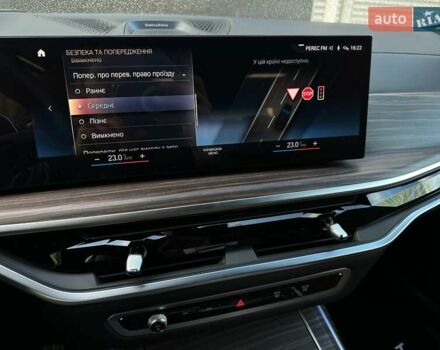 Черный БМВ X7, объемом двигателя 4.4 л и пробегом 40 тыс. км за 140900 $, фото 122 на Automoto.ua