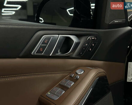 Черный БМВ X7, объемом двигателя 3 л и пробегом 96 тыс. км за 99999 $, фото 32 на Automoto.ua