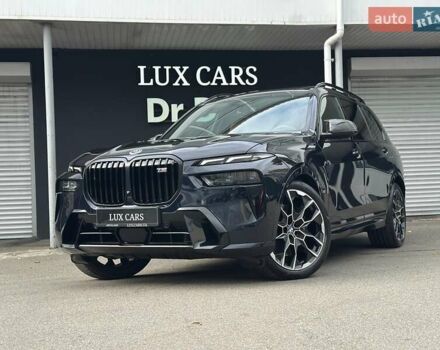 Черный БМВ X7, объемом двигателя 4.4 л и пробегом 40 тыс. км за 140900 $, фото 21 на Automoto.ua