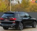 Черный БМВ X7, объемом двигателя 3 л и пробегом 110 тыс. км за 96499 $, фото 3 на Automoto.ua