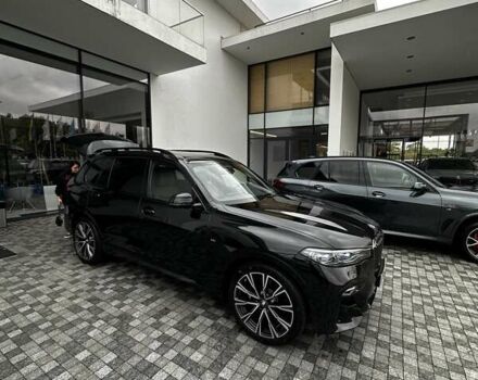Черный БМВ X7, объемом двигателя 4.39 л и пробегом 98 тыс. км за 133000 $, фото 3 на Automoto.ua