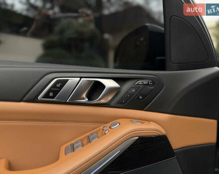 Черный БМВ X7, объемом двигателя 2.99 л и пробегом 117 тыс. км за 103900 $, фото 29 на Automoto.ua