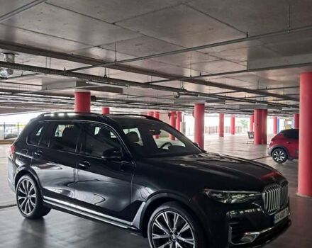 Черный БМВ X7, объемом двигателя 3 л и пробегом 64 тыс. км за 74999 $, фото 5 на Automoto.ua