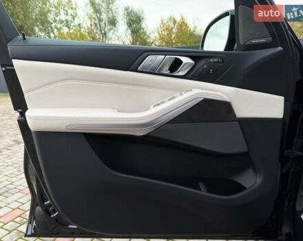 Черный БМВ X7, объемом двигателя 3 л и пробегом 110 тыс. км за 96499 $, фото 39 на Automoto.ua