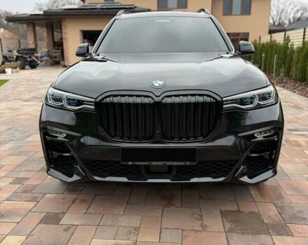 Черный БМВ X7, объемом двигателя 3 л и пробегом 33 тыс. км за 77000 $, фото 2 на Automoto.ua