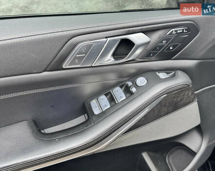 Черный БМВ X7, объемом двигателя 2.99 л и пробегом 110 тыс. км за 80000 $, фото 8 на Automoto.ua