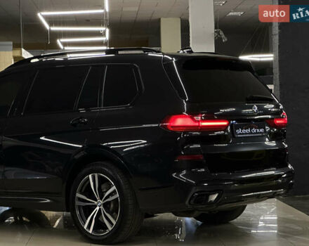Черный БМВ X7, объемом двигателя 3 л и пробегом 96 тыс. км за 99999 $, фото 16 на Automoto.ua