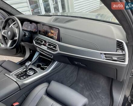 Черный БМВ X7, объемом двигателя 2.99 л и пробегом 29 тыс. км за 106500 $, фото 19 на Automoto.ua