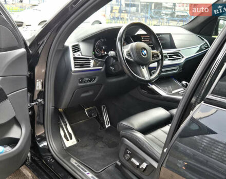 Черный БМВ X7, объемом двигателя 3 л и пробегом 75 тыс. км за 75900 $, фото 7 на Automoto.ua