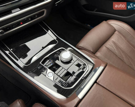Черный БМВ X7, объемом двигателя 2.99 л и пробегом 90 тыс. км за 108000 $, фото 27 на Automoto.ua