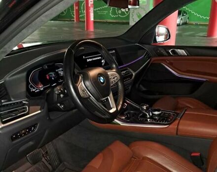 Черный БМВ X7, объемом двигателя 3 л и пробегом 64 тыс. км за 74999 $, фото 16 на Automoto.ua