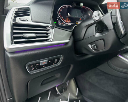 Черный БМВ X7, объемом двигателя 2.99 л и пробегом 41 тыс. км за 89900 $, фото 51 на Automoto.ua