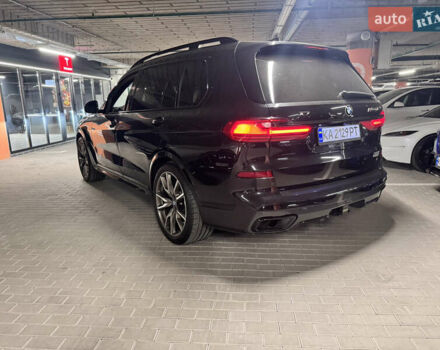 Черный БМВ X7, объемом двигателя 4.39 л и пробегом 70 тыс. км за 95000 $, фото 15 на Automoto.ua