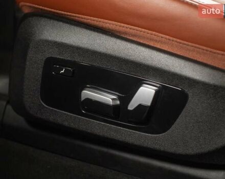 Черный БМВ X7, объемом двигателя 3 л и пробегом 65 тыс. км за 79900 $, фото 99 на Automoto.ua