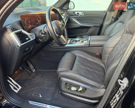 Черный БМВ X7, объемом двигателя 2.99 л и пробегом 57 тыс. км за 115500 $, фото 54 на Automoto.ua