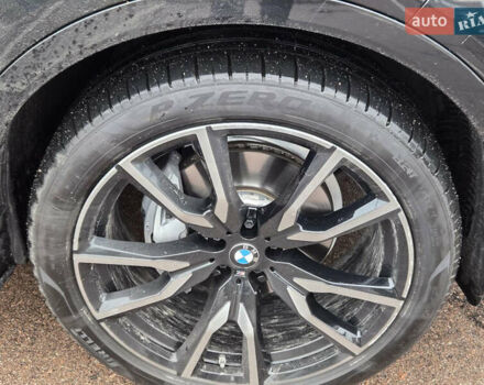 Черный БМВ X7, объемом двигателя 3 л и пробегом 75 тыс. км за 75900 $, фото 16 на Automoto.ua