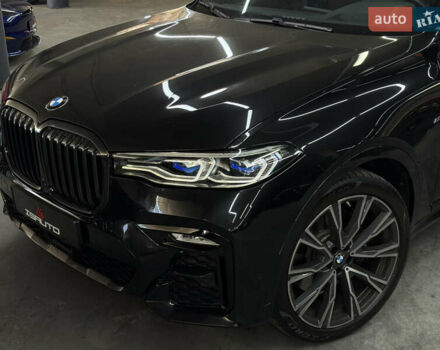 Черный БМВ X7, объемом двигателя 4.39 л и пробегом 23 тыс. км за 101000 $, фото 7 на Automoto.ua