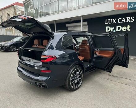 Черный БМВ X7, объемом двигателя 4.4 л и пробегом 40 тыс. км за 140900 $, фото 76 на Automoto.ua
