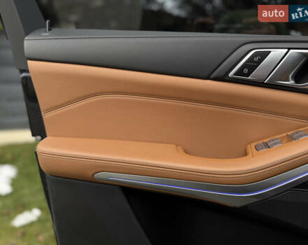 Черный БМВ X7, объемом двигателя 2.99 л и пробегом 117 тыс. км за 103900 $, фото 28 на Automoto.ua