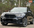 Черный БМВ X7, объемом двигателя 2.99 л и пробегом 41 тыс. км за 89900 $, фото 2 на Automoto.ua