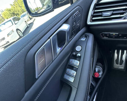 Черный БМВ X7, объемом двигателя 3 л и пробегом 70 тыс. км за 88888 $, фото 16 на Automoto.ua