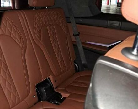 Черный БМВ X7, объемом двигателя 3 л и пробегом 64 тыс. км за 74999 $, фото 27 на Automoto.ua