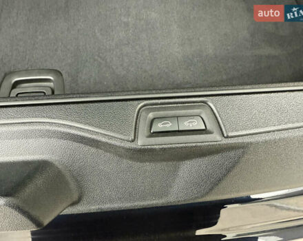 Черный БМВ X7, объемом двигателя 2.99 л и пробегом 90 тыс. км за 108000 $, фото 39 на Automoto.ua