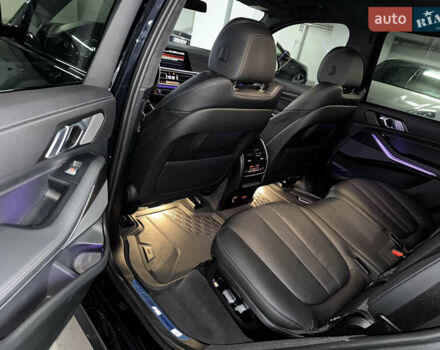 Чорний БМВ X7, об'ємом двигуна 2.99 л та пробігом 40 тис. км за 92500 $, фото 14 на Automoto.ua