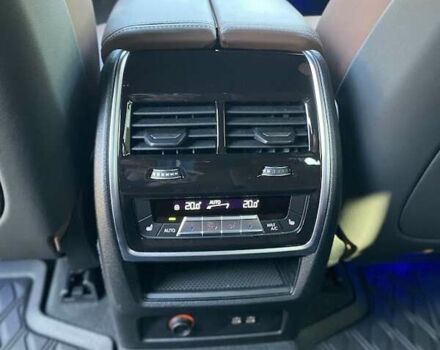 Черный БМВ X7, объемом двигателя 2.99 л и пробегом 32 тыс. км за 110000 $, фото 31 на Automoto.ua