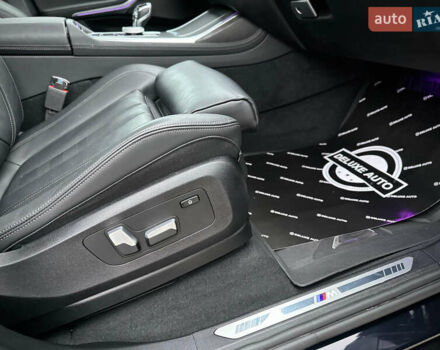 Черный БМВ X7, объемом двигателя 2.99 л и пробегом 41 тыс. км за 89900 $, фото 63 на Automoto.ua