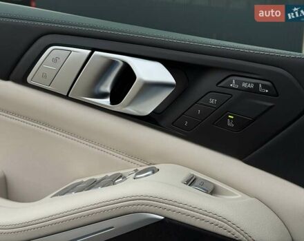 Черный БМВ X7, объемом двигателя 3 л и пробегом 110 тыс. км за 96499 $, фото 44 на Automoto.ua