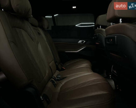 Черный БМВ X7, объемом двигателя 3 л и пробегом 96 тыс. км за 99999 $, фото 40 на Automoto.ua