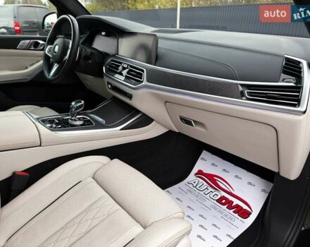 Черный БМВ X7, объемом двигателя 3 л и пробегом 110 тыс. км за 96499 $, фото 114 на Automoto.ua