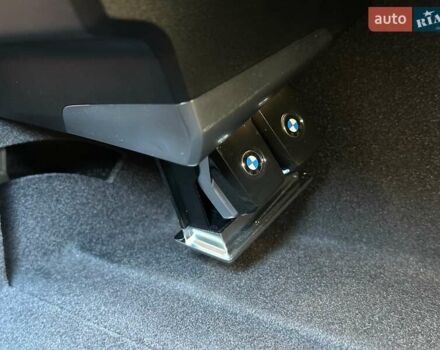 Черный БМВ X7, объемом двигателя 4.4 л и пробегом 40 тыс. км за 140900 $, фото 71 на Automoto.ua