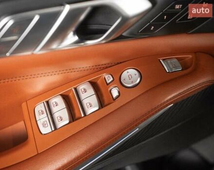 Черный БМВ X7, объемом двигателя 3 л и пробегом 65 тыс. км за 79900 $, фото 59 на Automoto.ua