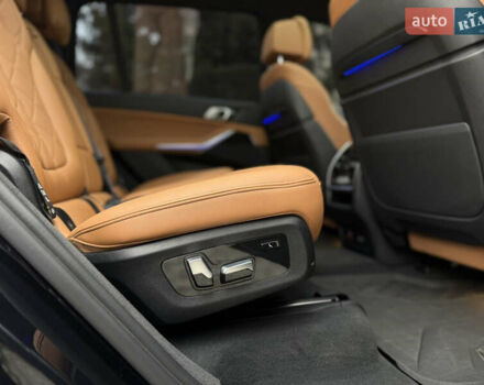 Черный БМВ X7, объемом двигателя 2.99 л и пробегом 117 тыс. км за 103900 $, фото 71 на Automoto.ua