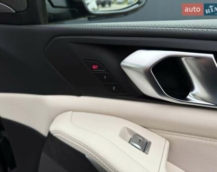 Черный БМВ X7, объемом двигателя 3 л и пробегом 110 тыс. км за 96499 $, фото 108 на Automoto.ua