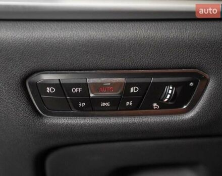 Черный БМВ X7, объемом двигателя 3 л и пробегом 65 тыс. км за 79900 $, фото 60 на Automoto.ua