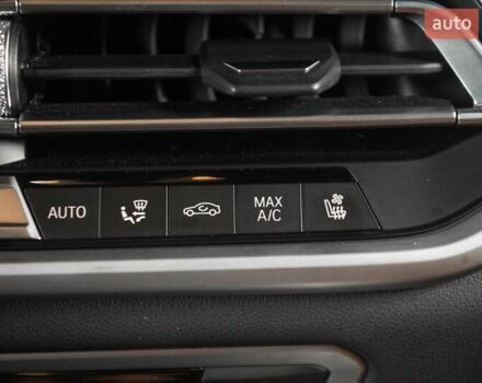 Черный БМВ X7, объемом двигателя 3 л и пробегом 65 тыс. км за 79900 $, фото 83 на Automoto.ua