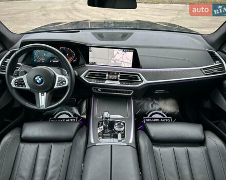 Черный БМВ X7, объемом двигателя 2.99 л и пробегом 41 тыс. км за 89900 $, фото 78 на Automoto.ua