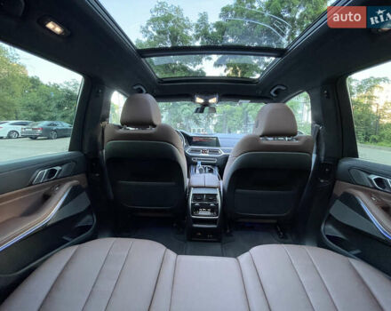 Черный БМВ X7, объемом двигателя 2.99 л и пробегом 50 тыс. км за 94000 $, фото 15 на Automoto.ua