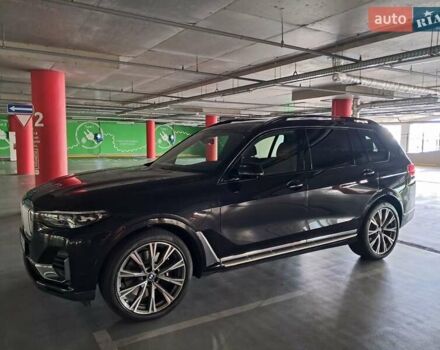 Черный БМВ X7, объемом двигателя 3 л и пробегом 64 тыс. км за 74999 $, фото 3 на Automoto.ua