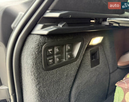 Черный БМВ X7, объемом двигателя 2.99 л и пробегом 90 тыс. км за 108000 $, фото 36 на Automoto.ua