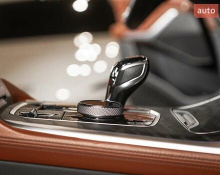 Черный БМВ X7, объемом двигателя 3 л и пробегом 65 тыс. км за 79900 $, фото 56 на Automoto.ua