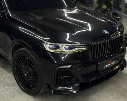 Черный БМВ X7, объемом двигателя 3 л и пробегом 65 тыс. км за 113000 $, фото 1 на Automoto.ua