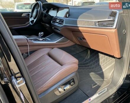 Черный БМВ X7, объемом двигателя 2.99 л и пробегом 32 тыс. км за 110000 $, фото 25 на Automoto.ua