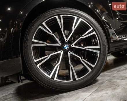 Черный БМВ X7, объемом двигателя 3 л и пробегом 65 тыс. км за 79900 $, фото 45 на Automoto.ua