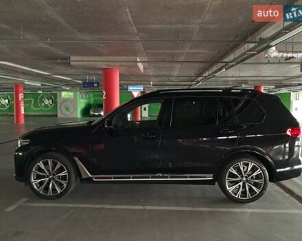 Черный БМВ X7, объемом двигателя 3 л и пробегом 64 тыс. км за 74999 $, фото 1 на Automoto.ua