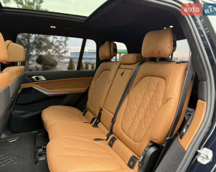 Черный БМВ X7, объемом двигателя 2.99 л и пробегом 117 тыс. км за 103900 $, фото 61 на Automoto.ua